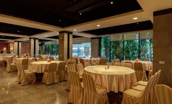 Sun Spring Resort
