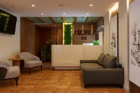Meschanina Okhlonina Hotel - 3-Star