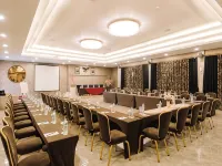 Amaroossa Grande Hotels in Bekasi City
