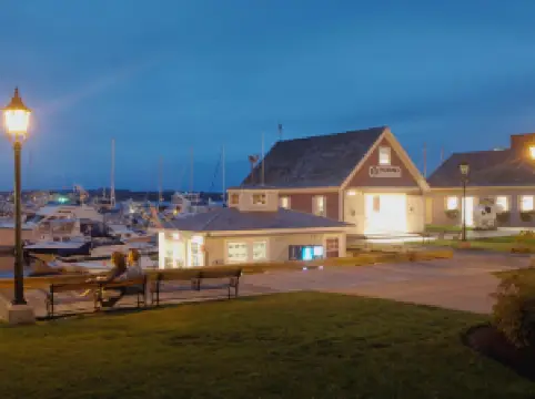 The Holman Grand Hotel