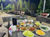 Khach San - Nha Hang So Oanh - Gan Thac Ban Gioc - 停車場