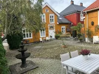 Tollgaarden Gjestegaard Hotels in 