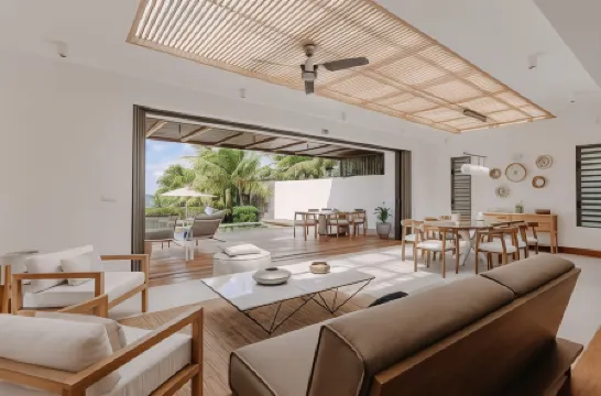 Peninsula, 3 Bedroom Luxury Beach Villa by Lov Mauritius