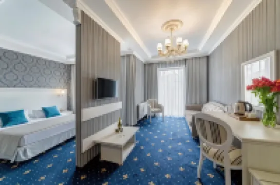 樂爾蒙特酒店 酒店