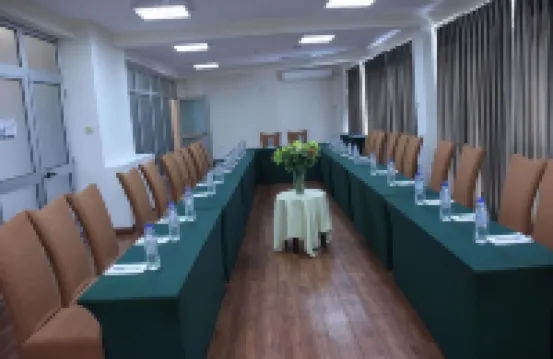 Debredamo Hotel
