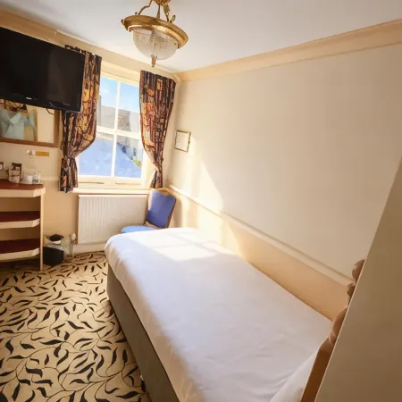 The Royal Oak Hotel فنادق في رامسجيت