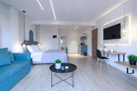 9 Luxury Rooms