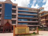 โรงแรมอานูแลคเคินเลา โรงแรมในโพนสะหวัน