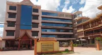 Anoulackkhenlao Hotel Các khách sạn ở 