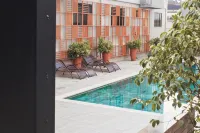 Atrium Confort Hotels - Pools