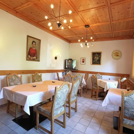 Cozy Apartment in Ruhmannsfelden with Swimming Pool Отели в г. Акслах