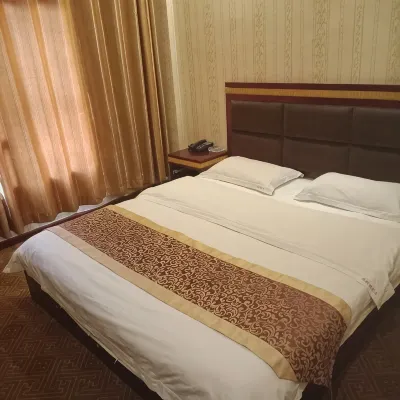 Ganzi County Yuzhou Hotel - Airport Shuttle