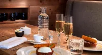 M de Megève - servizio colazione