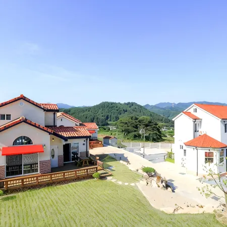 Cheongdo Pine Hill Pension
