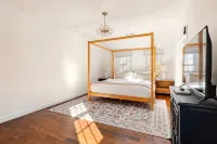 Spacious Retreat with Game Room