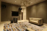 Luxury Sunset View, Branz BSD |Parking & Netflix|