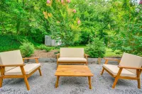 Home w/ Patio-1/2 Mi to Casino!