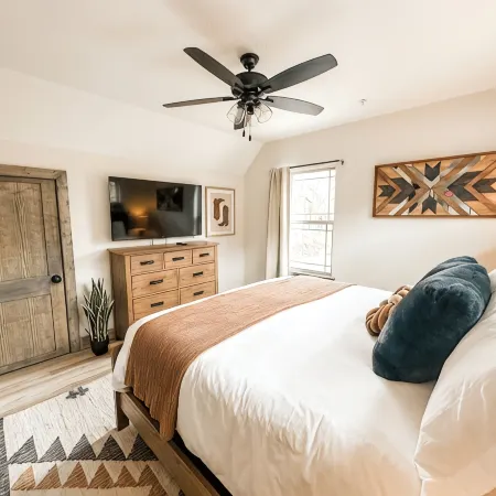 Brim & Buckle Inn a cozy retreat