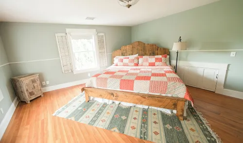 Charming Nature Valley Farmhouse on 53 private acres with lake view