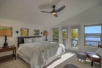 Pagosa Lakefront Home w/ Hot Tub, A/C, & Canoe!