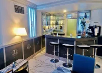 Hotel Excelsior