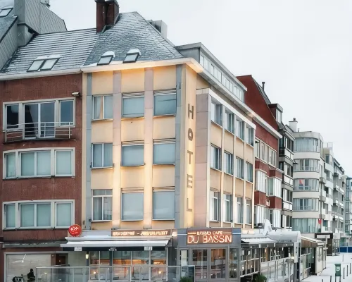 Hotel du Bassin Hotele w: Ostenda