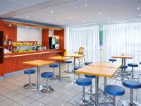 Hotel Ibis Budget Rennes Cesson - Parking