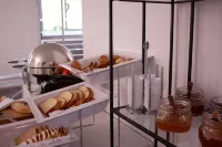 索尼霍旗下阿布里亞爾酒店 - 早餐