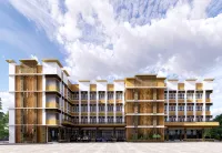 Luxebridge Hotel