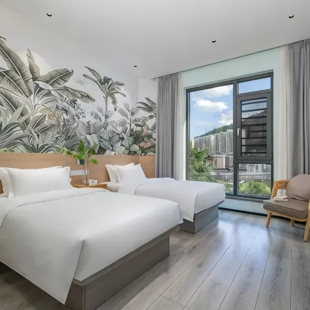 Muqi Jiushe Design B&B (Longyan Railway Station Minxi Trading City)