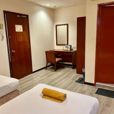 Northern Lodge Hotel Hotels near Petani Parade