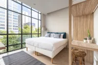 SILOM NARA HOTEL - 2-Star
