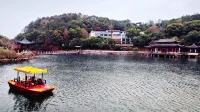 Lake Home Hotel - Bjergudsigt
