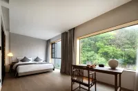 Mystic Realm Sanbao Design and Collection Homestay - สัตว์เลี้ยง