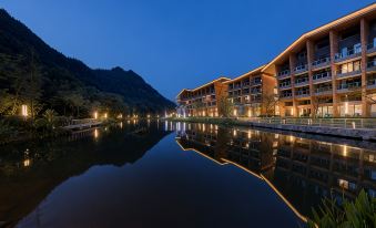 Yucheng Chunsanli Art Holiday Hotel
