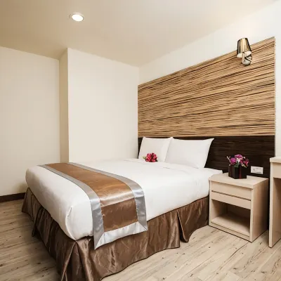 Kaishen Hotel Hotels near Tiehuacun