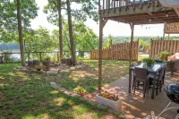 Sunrise Bluff Lakefront - in family-friendly area w/ great view of Grand Lake - 3-Star