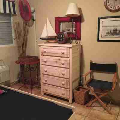 Affordable & Beautiful Dream Condo with a private pool near  Seven Seas Beach Rooms