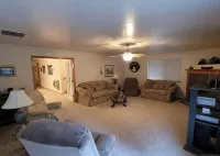 Charming 3-bedroom house in the beautiful mountains of Pine, Idaho. - Wi-Fi