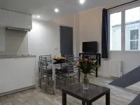 Practical Lodging near Le Louvre - บังกะโล