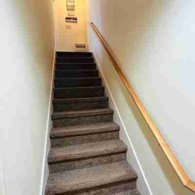 Cozy TownHouse 1/2 Block to Beach Access Others