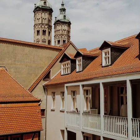 Domfreyheit No. 7 - Exclusive Vacation Apartment in Naumburg