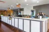 Oaks Cypress Lakes Resort - bar