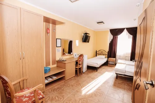 Sadko Hotel - parking