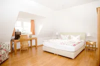 Reethus, 3 bedrooms + 1 infant, 2 bathrooms, fireplace, sauna, outdoor whirlpool, garden, WLAN - 民宿