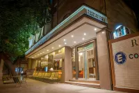Ritz Hotel Mendoza - Bãi đậu xe