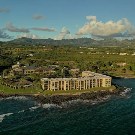 Kauai Vacation Rental - Kuhio Shores 319–Oceanfront, Sunset Views, A/C!