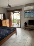 Appartement a une min a Pieds de la Plage Avec Wifi 24/7 Nespresso Hotels in 