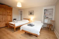 Rathmhor - lovingly restored traditional stone house in Cairngorms National Park
