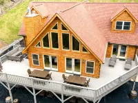#1 PRVT. BLACK-MT. LUX LOG ESTATE. / HOT TUB / GAME RM / PETS / 2 FIRE PL. 6/6.5 Hotels in McDowell County